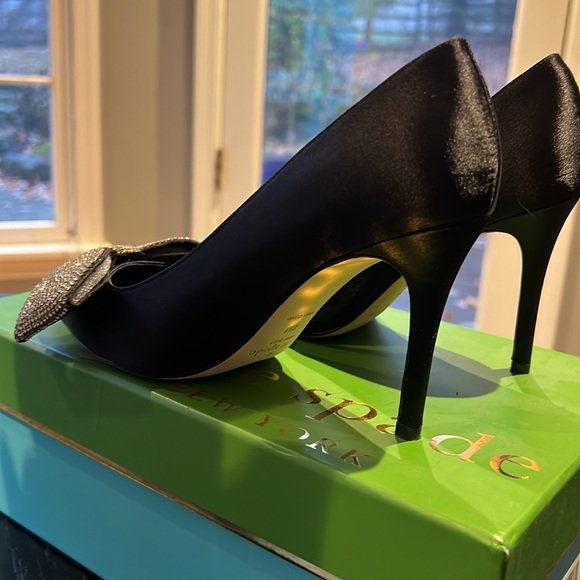 KATE SPADE crystal bow tie black satin Viena heels pumps rhinestone - Picture 7 of 7